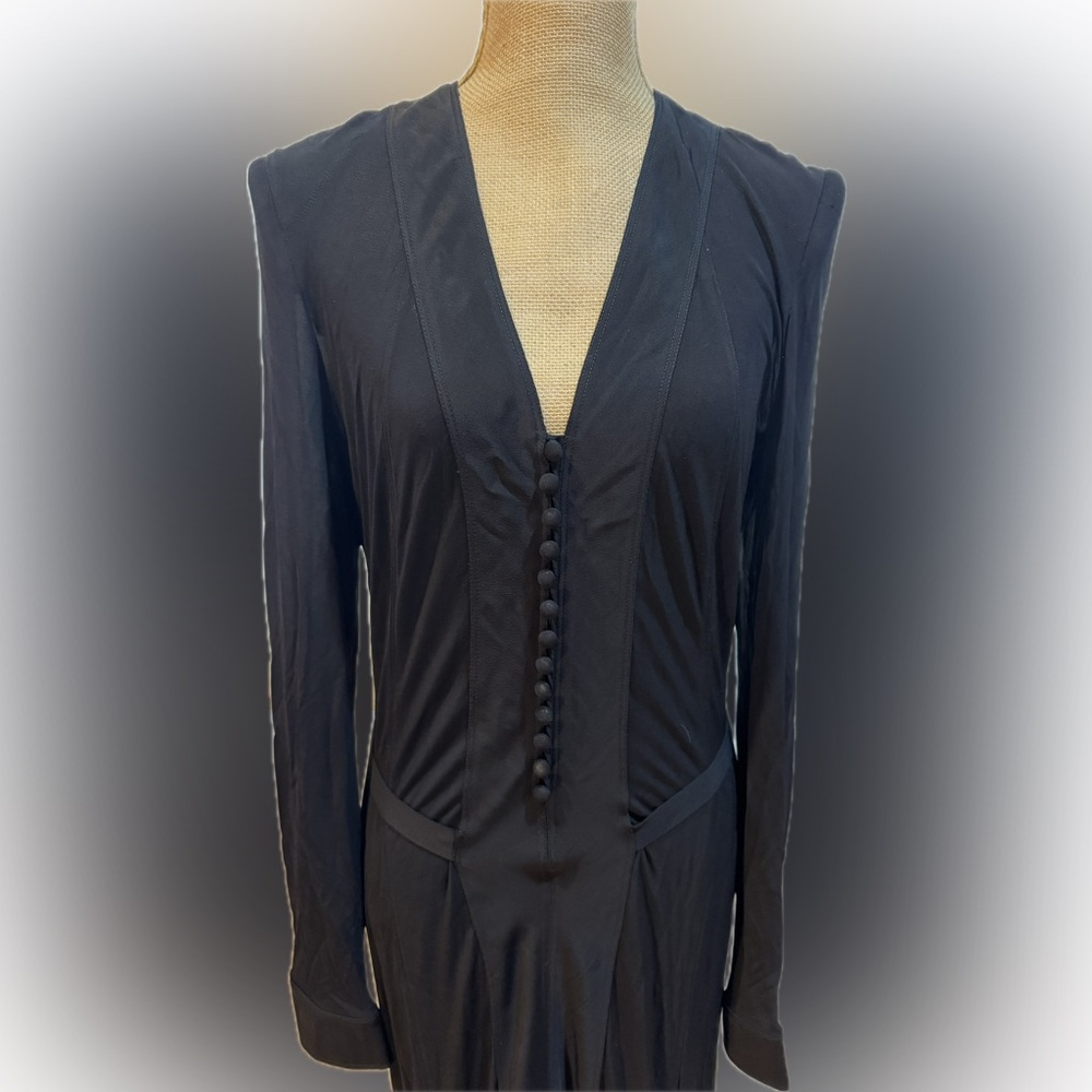 Donna Karan Textured Black Elegant design, perfect for all occasions, size L